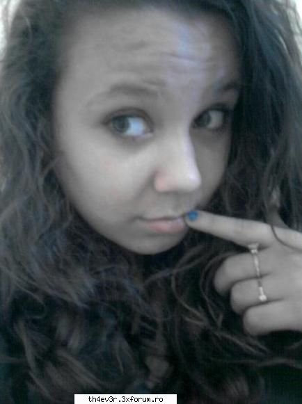 ally.on.board >:) - multumesc: " > :D - Bine ati venit!